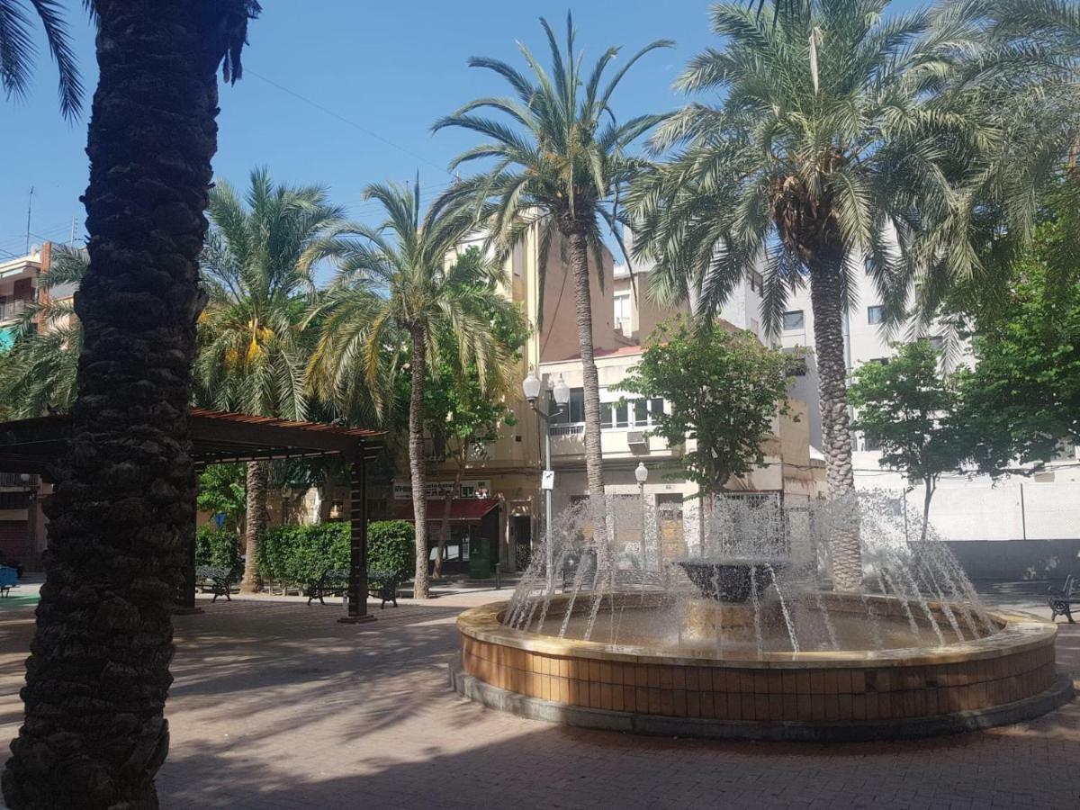 Big Apartment With Unique Patio Near Santa Barbara Castle Alicante Dış mekan fotoğraf